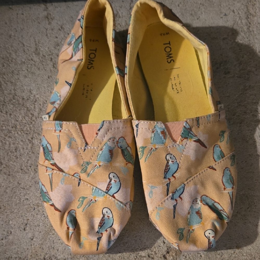 TOMS Bird Pattern Slip-Ons in Pink and Blue